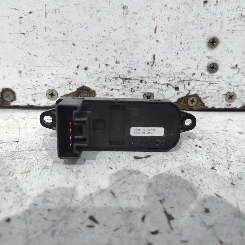 power door window switch