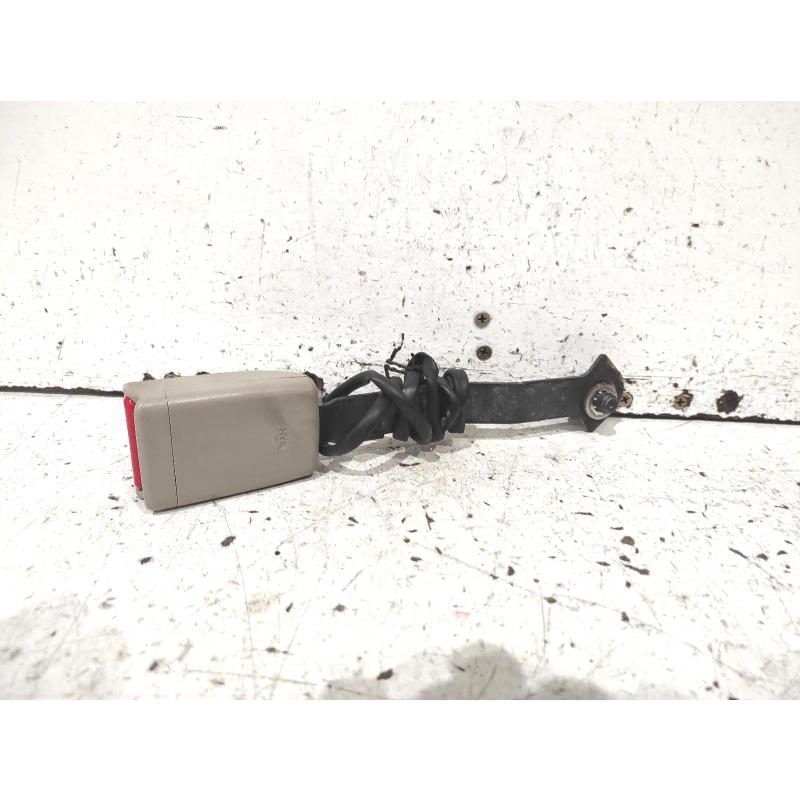seat belt stalk