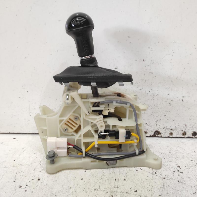 gear stick/shifter