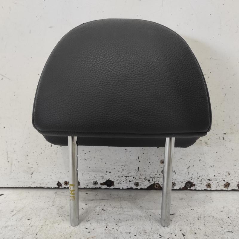 headrest