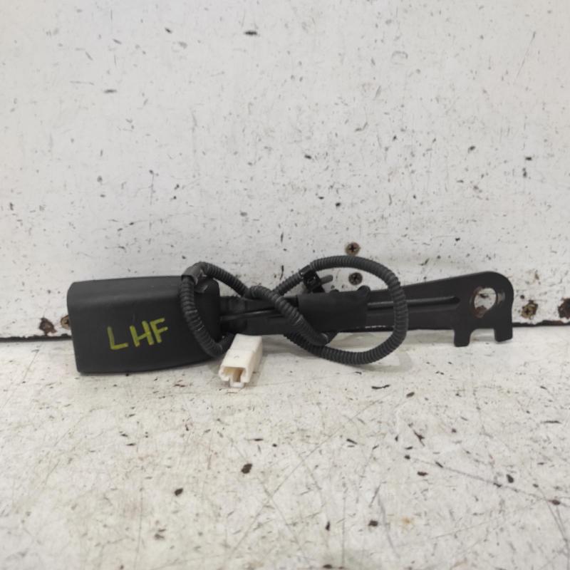 seat belt stalk