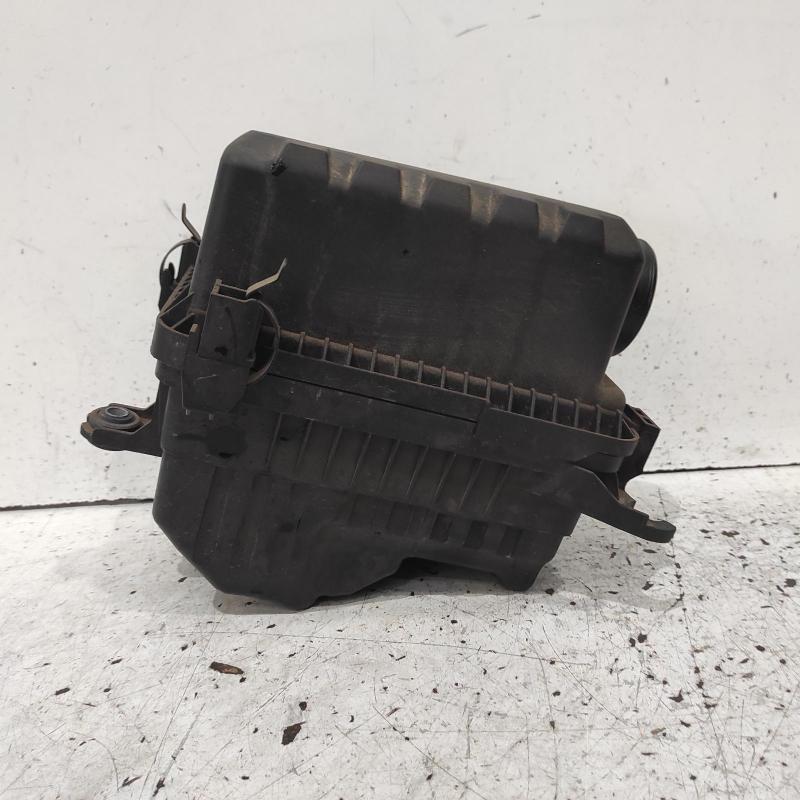 air cleaner/box
