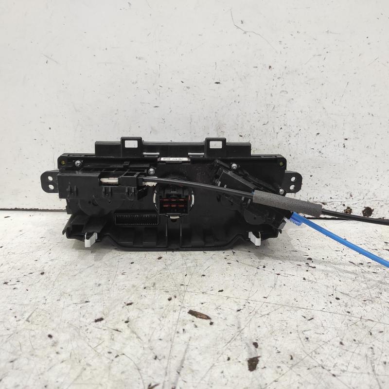 heater/aircon controls