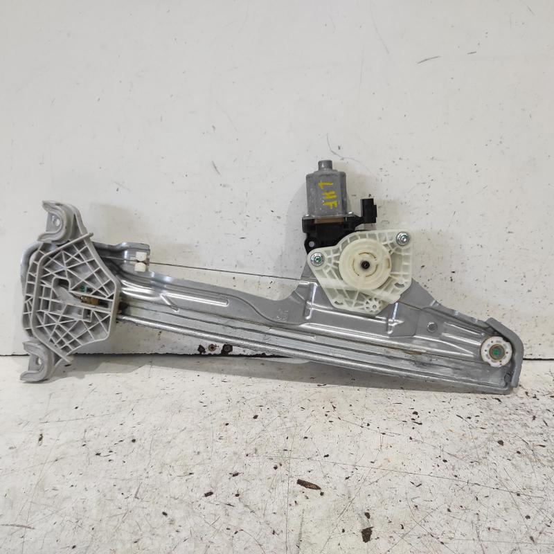window regulator/motor front left