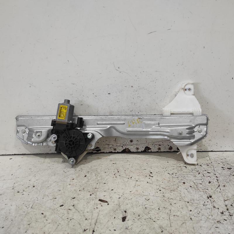 window regulator/motor rear left