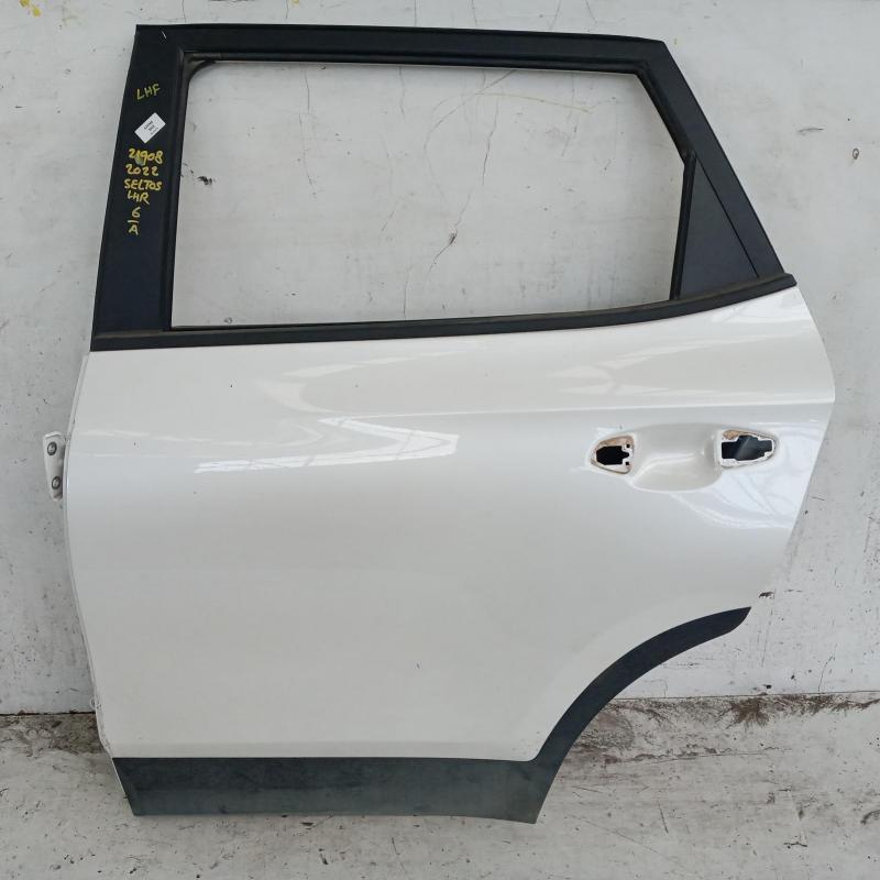 door/sliding rear left