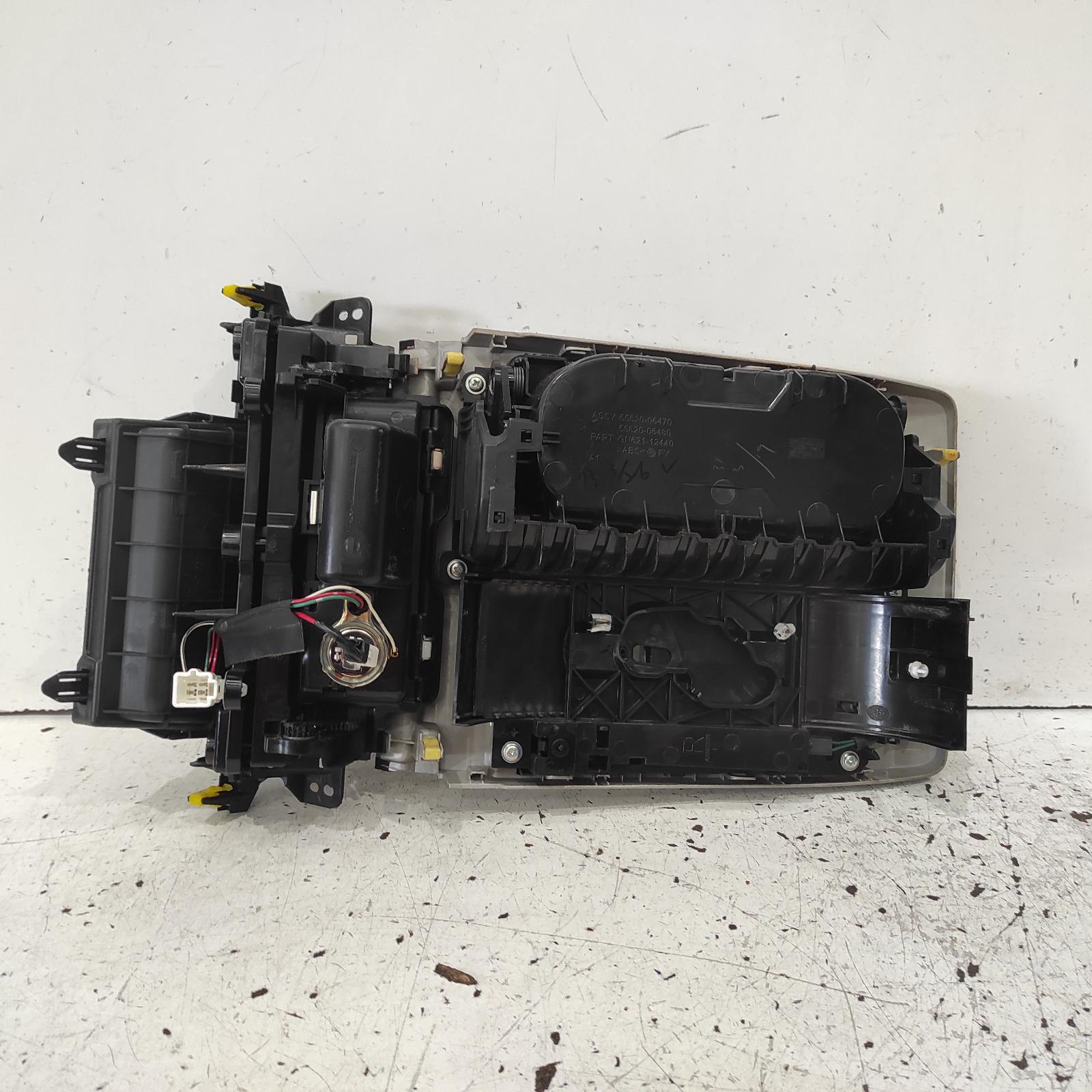 Aurion Console 2012-2017 gsv50r,02/12-08/17 00021951 #690371