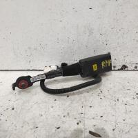 seat belt stalk