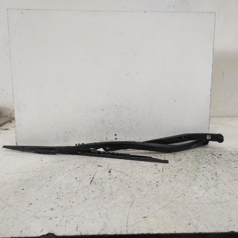 wiper arm