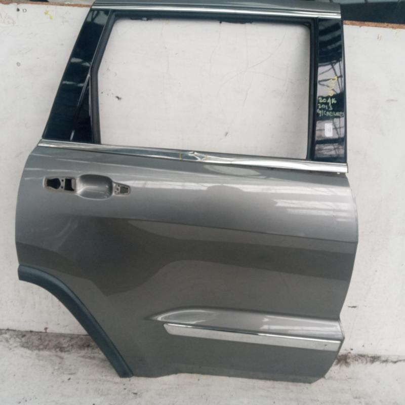 door/sliding rear right