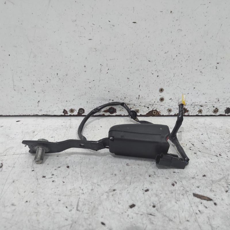 seat belt stalk