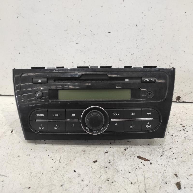 stereo/head unit