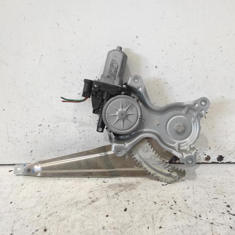 window regulator/motor rear left