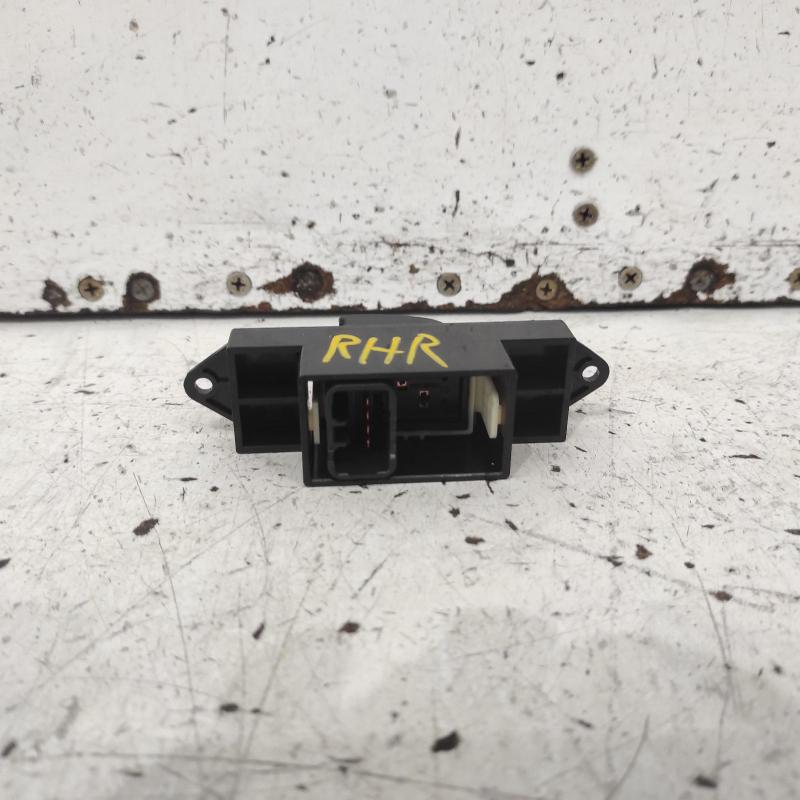power door window switch