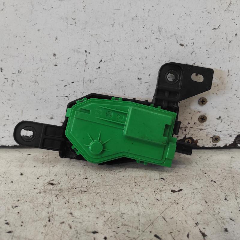 fuel door/filler