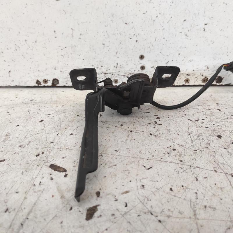 bonnet lock support