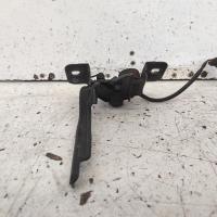 bonnet lock support