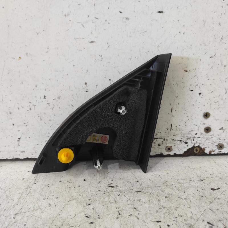 body/door mould
