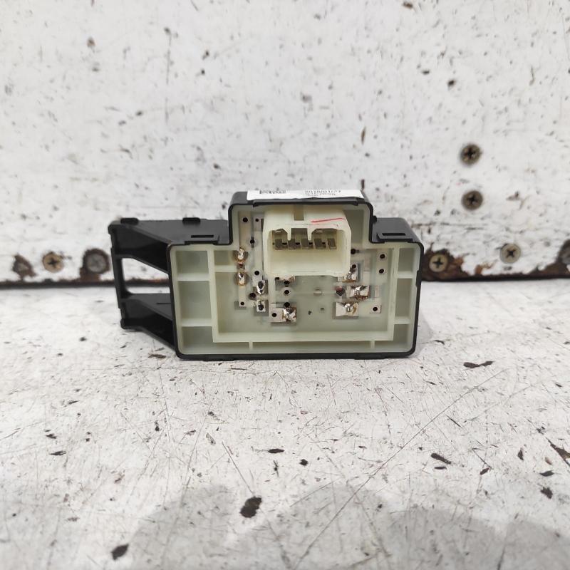 power door window switch