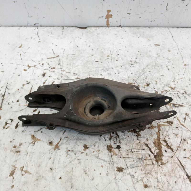 trailing arm rear right