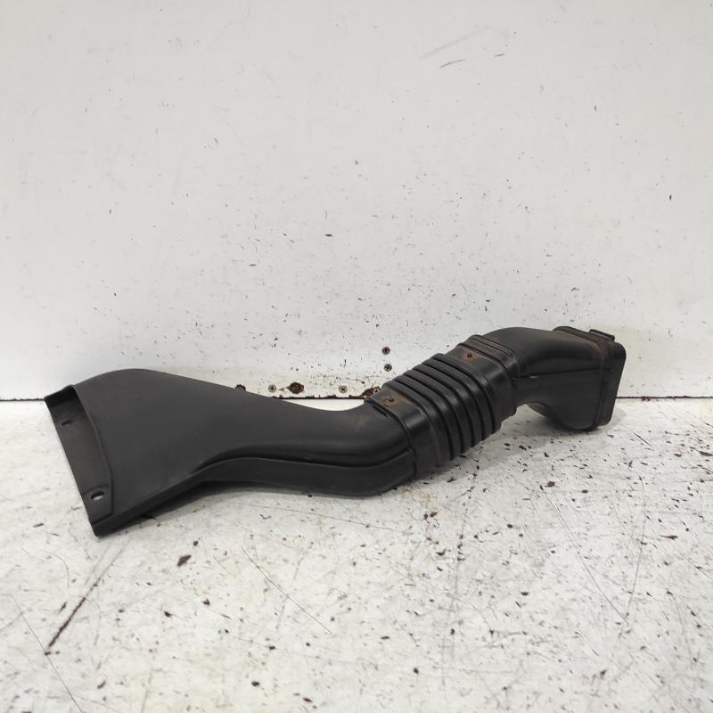 air cleaner duct/hose