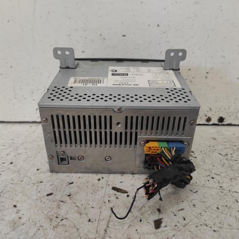 stereo/head unit