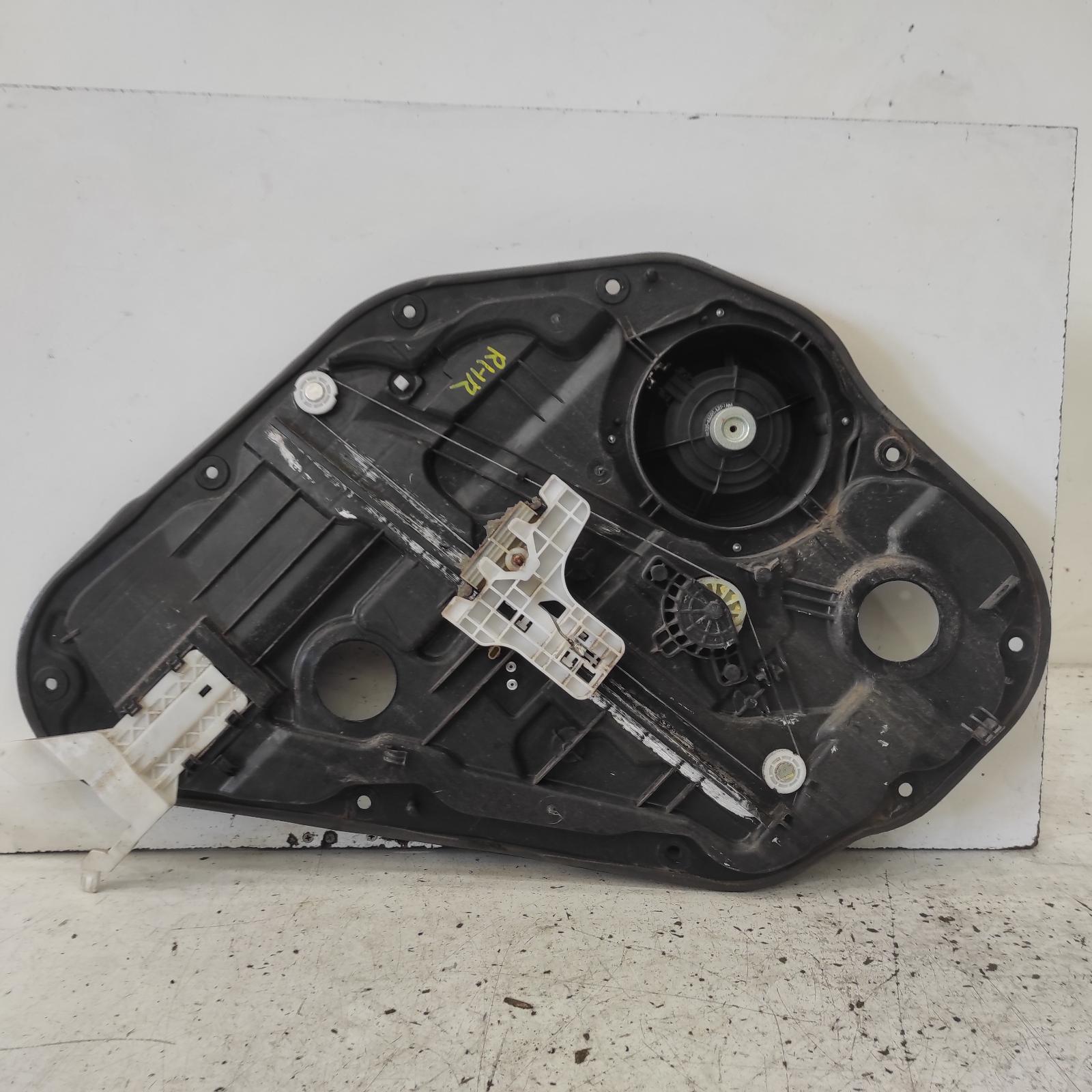 I30 Window Regulator/motor Rear Right 2012-2017 gd,hatch,door reg assy (reg and motor),(motor-2 pin),03/12-04/17 00021943 #691195