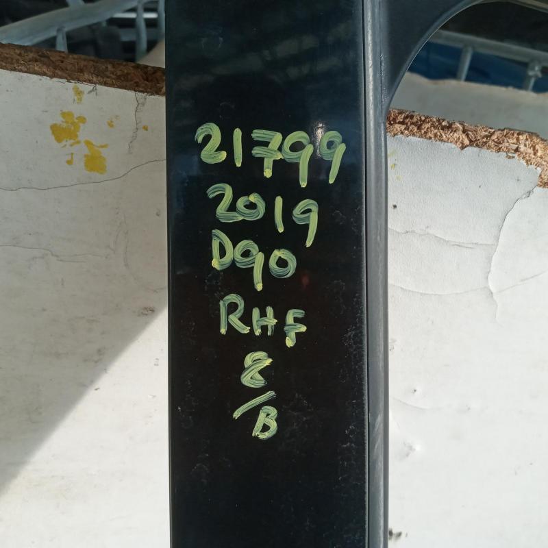 door front right