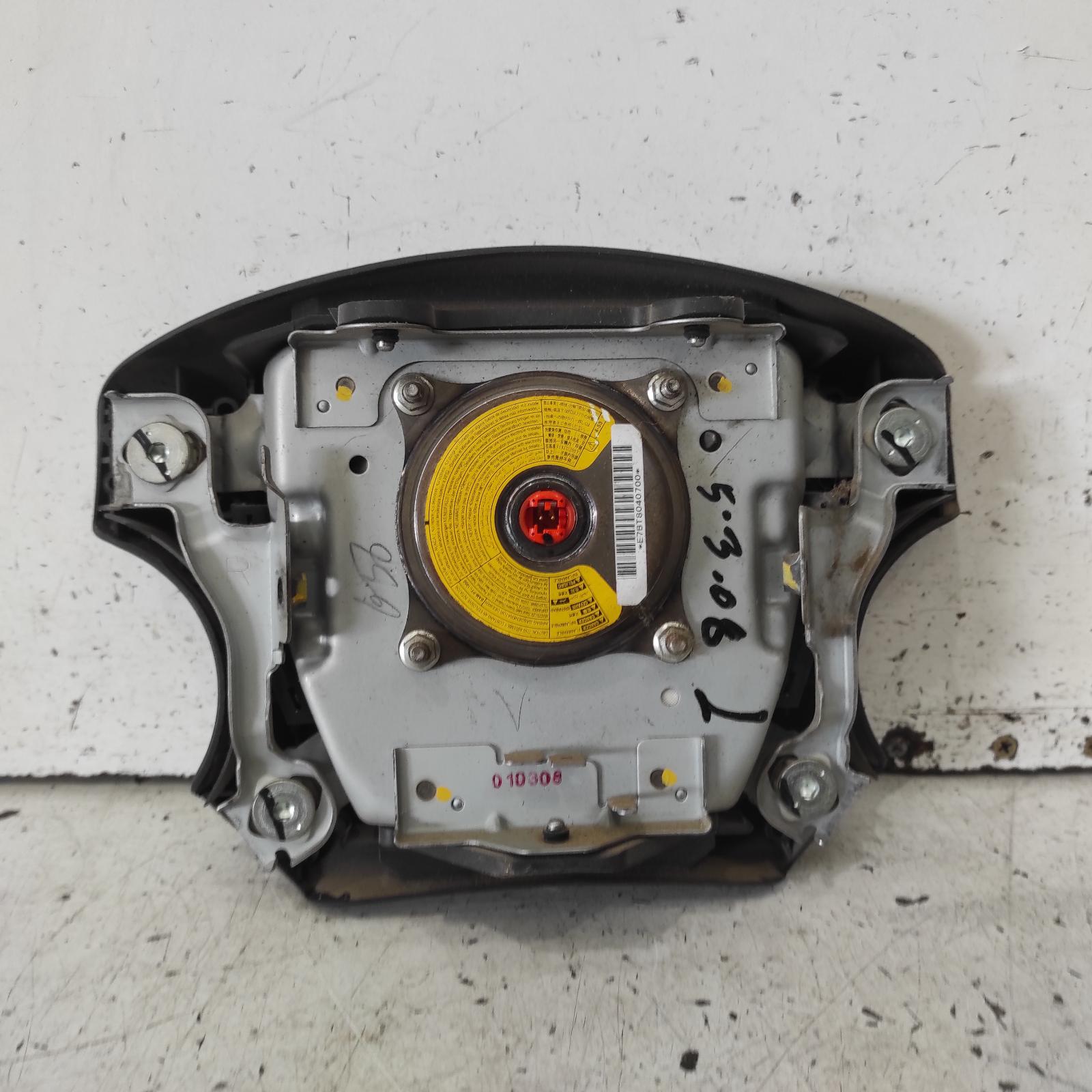 Hilux Airbag Right 2005-2011 steering wheel,black,non audio control type,02/05-06/11 00021828 #691435