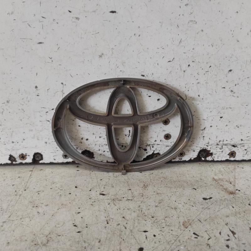badge