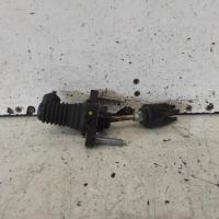clutch master cylinder