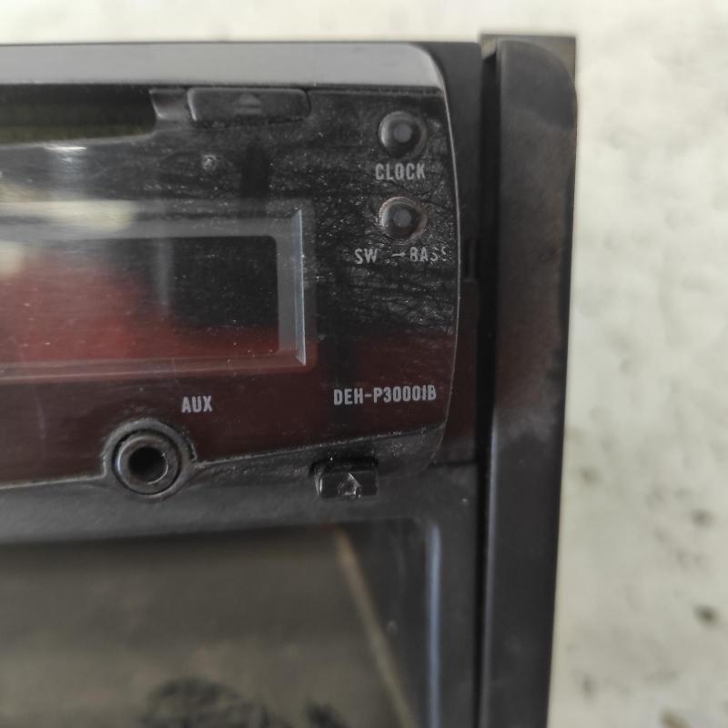 stereo/head unit