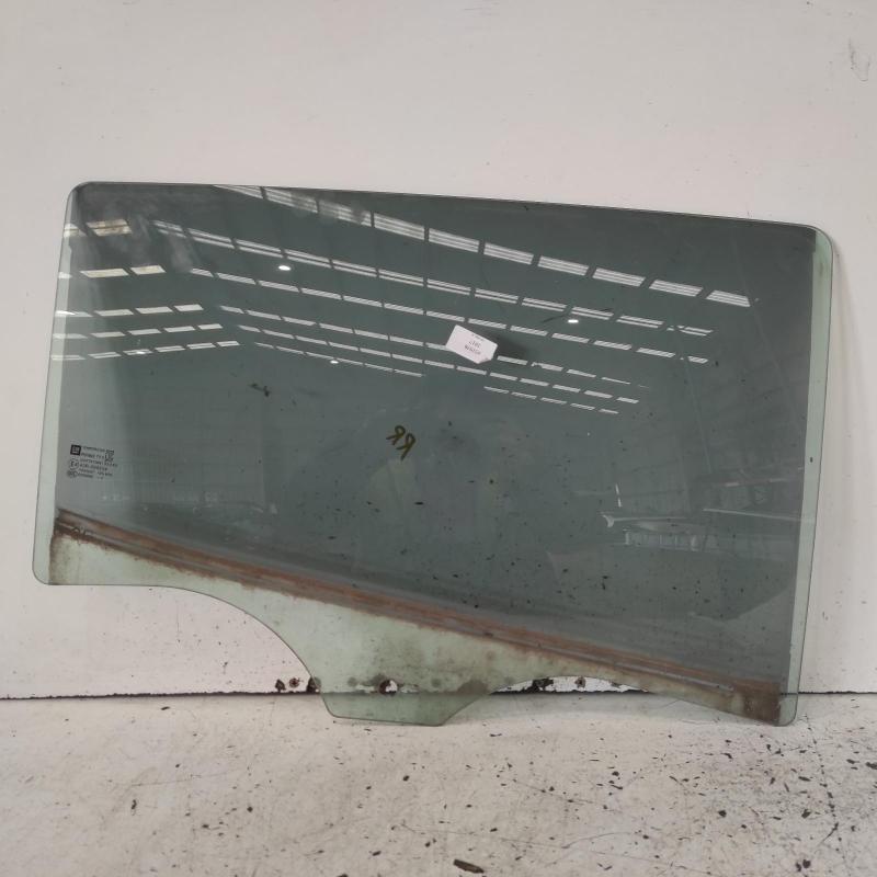 door window rear right