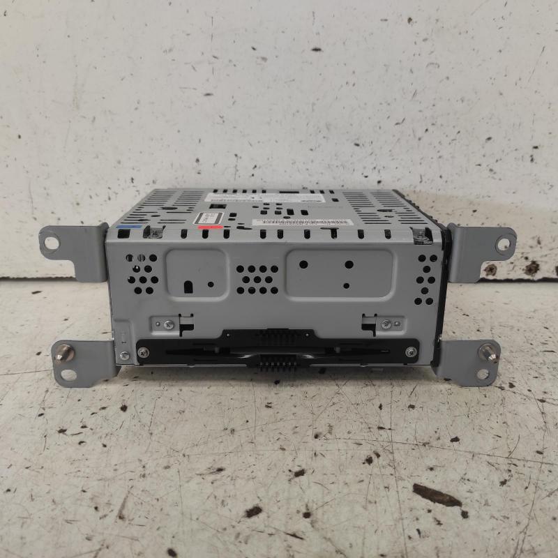 stereo/head unit