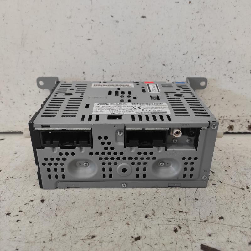 stereo/head unit