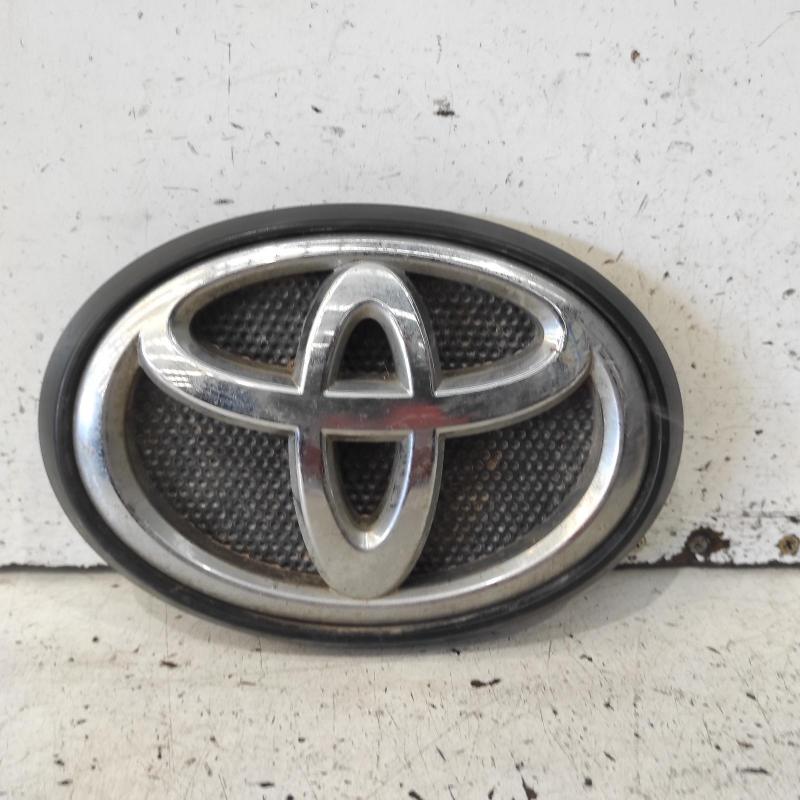 badge