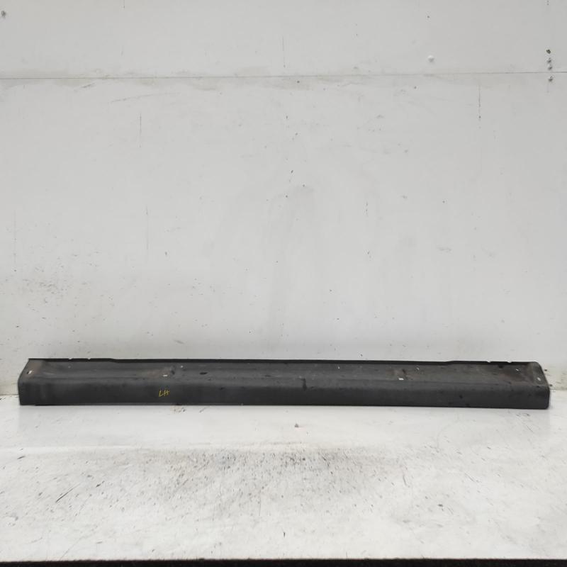 side step skirt