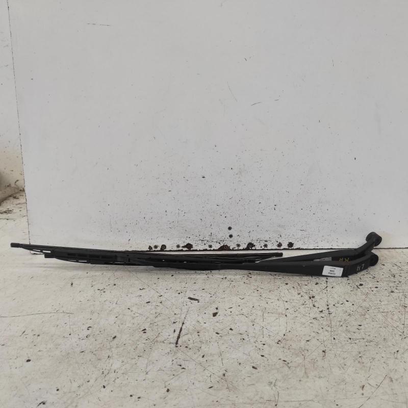 wiper arm