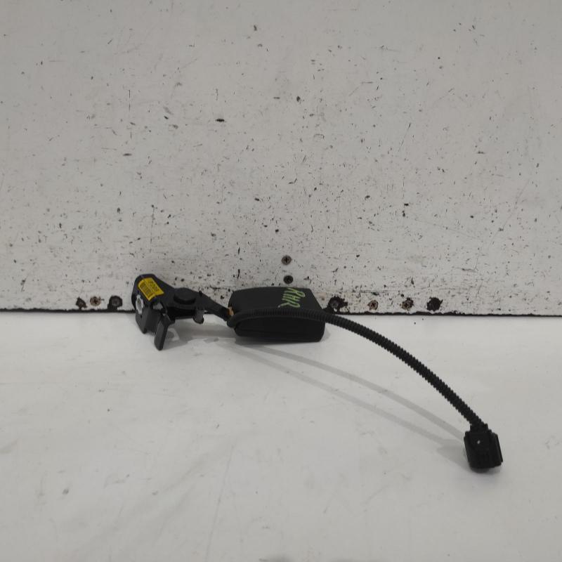 seat belt stalk