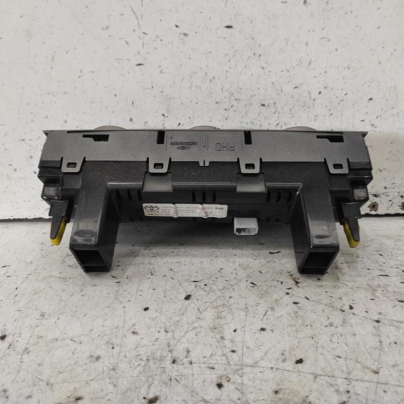 heater/aircon controls