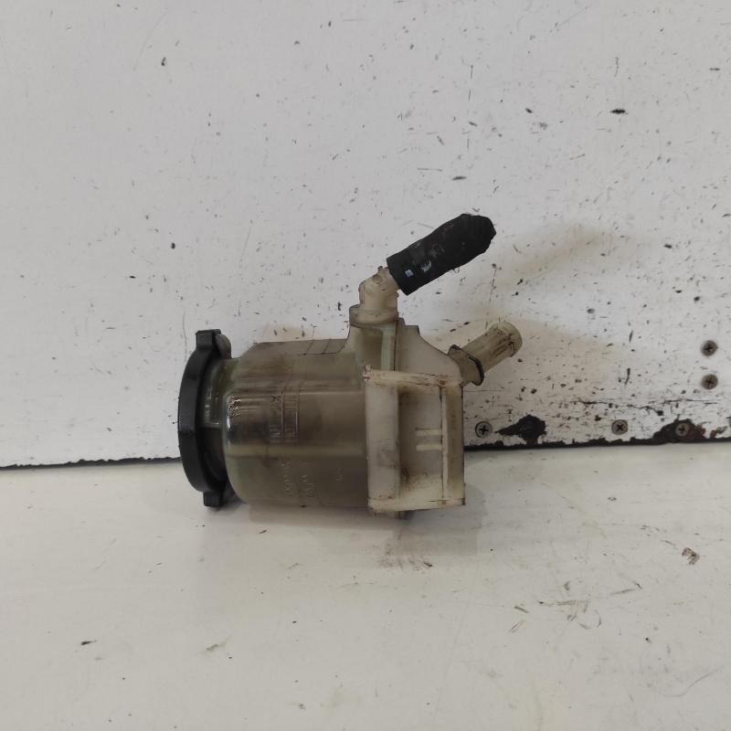 power steering reservoir