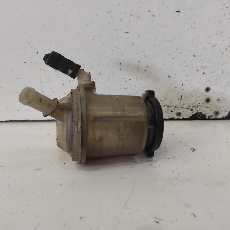 power steering reservoir