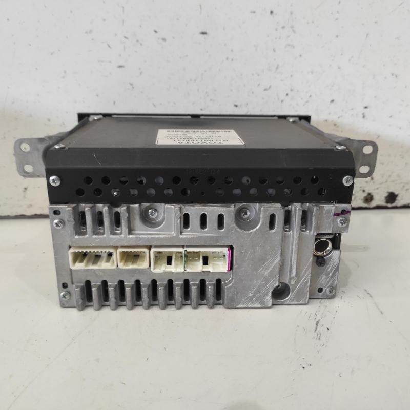 stereo/head unit