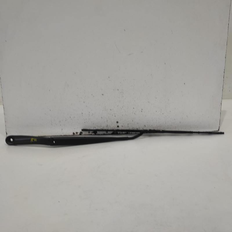 wiper arm