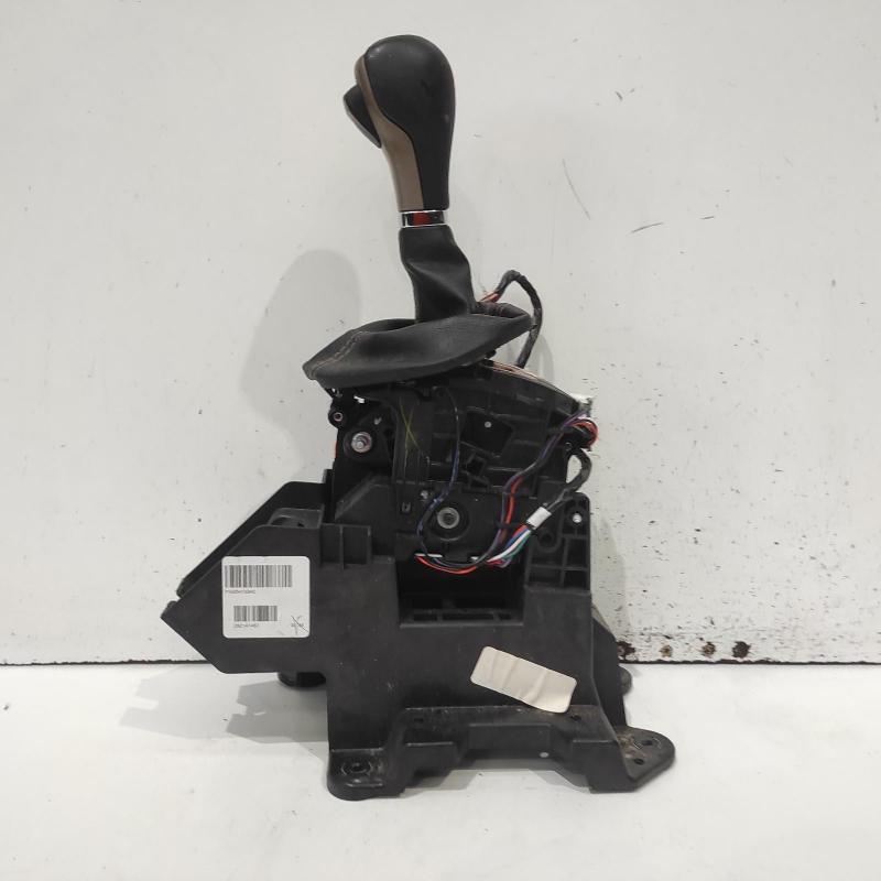 gear stick/shifter