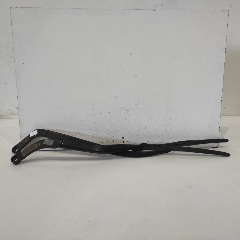 wiper arm