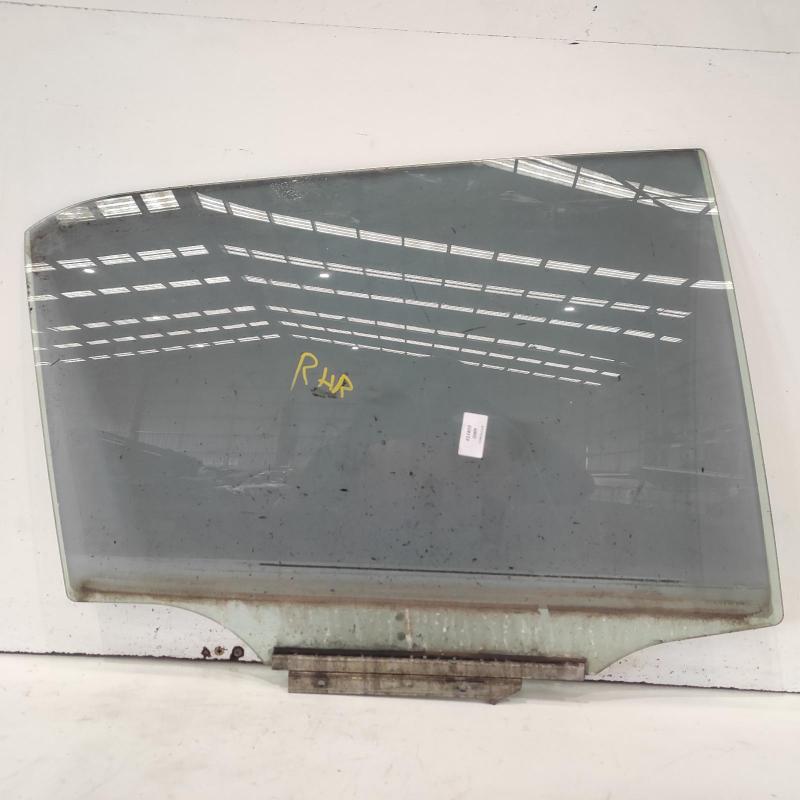 door window rear right