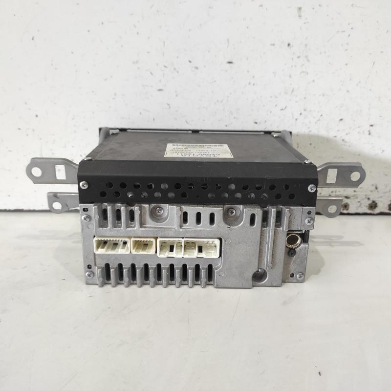 stereo/head unit