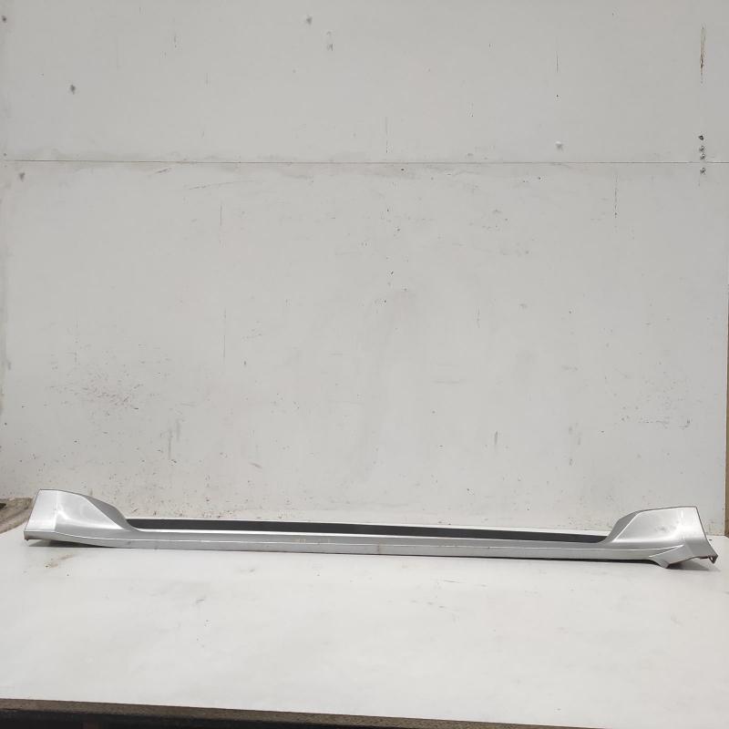 side step skirt