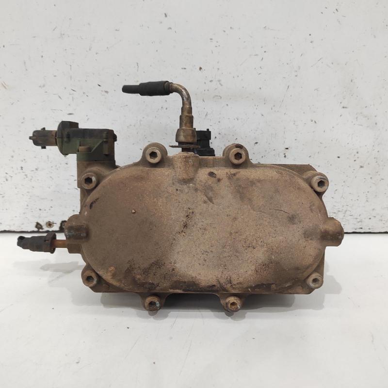 fuel filter housing